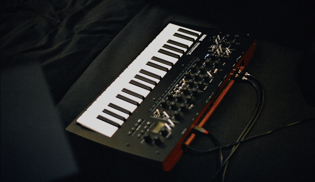 Studio 02